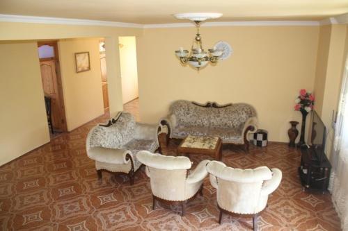 Батуми: Guest House Daviti
