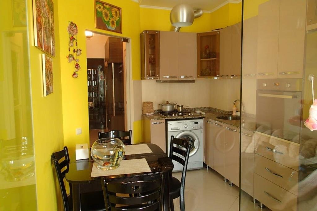 Батуми: Cocorina Apartment