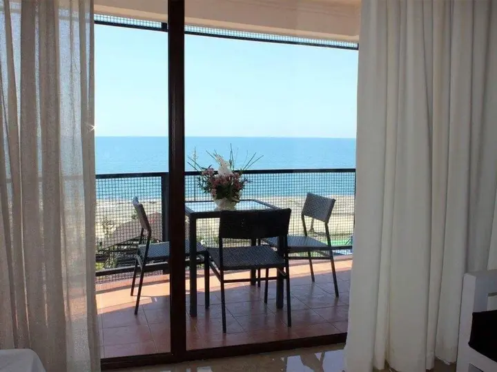 Батуми: Lux Apartment in The Mgzavrebi Hotel