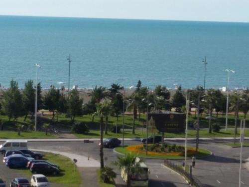 Батуми: Cozy Apartment in Batumi 2