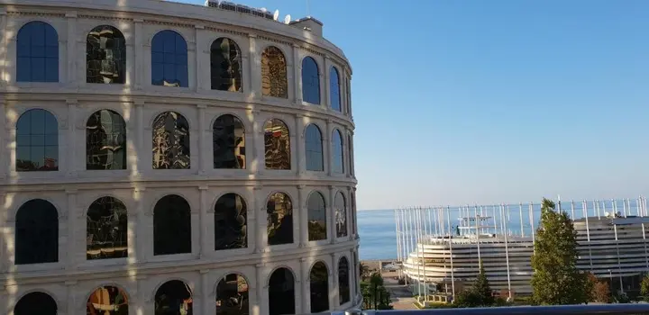 Батуми: Orbi Sea Towers Batumi