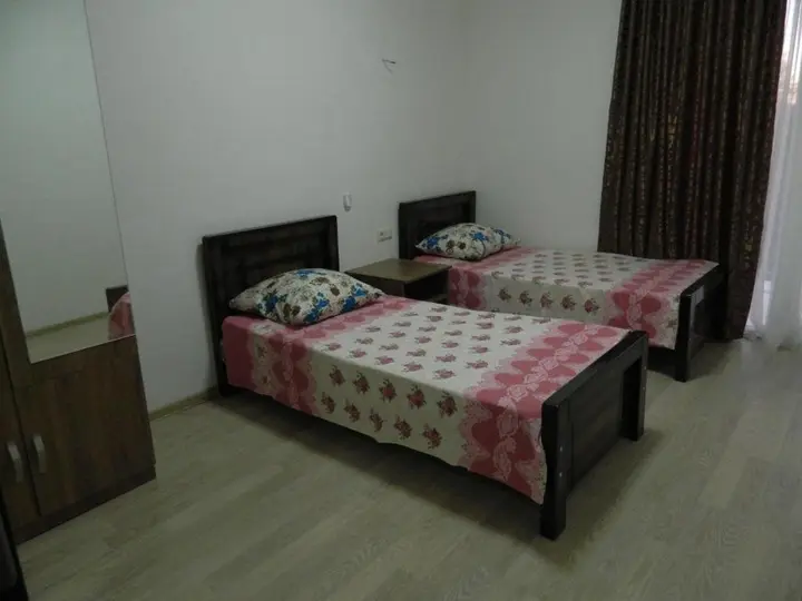 Батуми: Neli Guest House