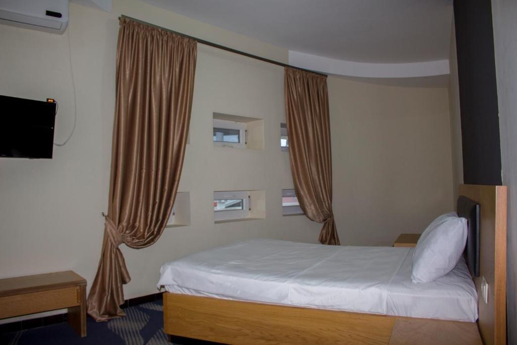 Батуми: Ponto Hotel Restaurant