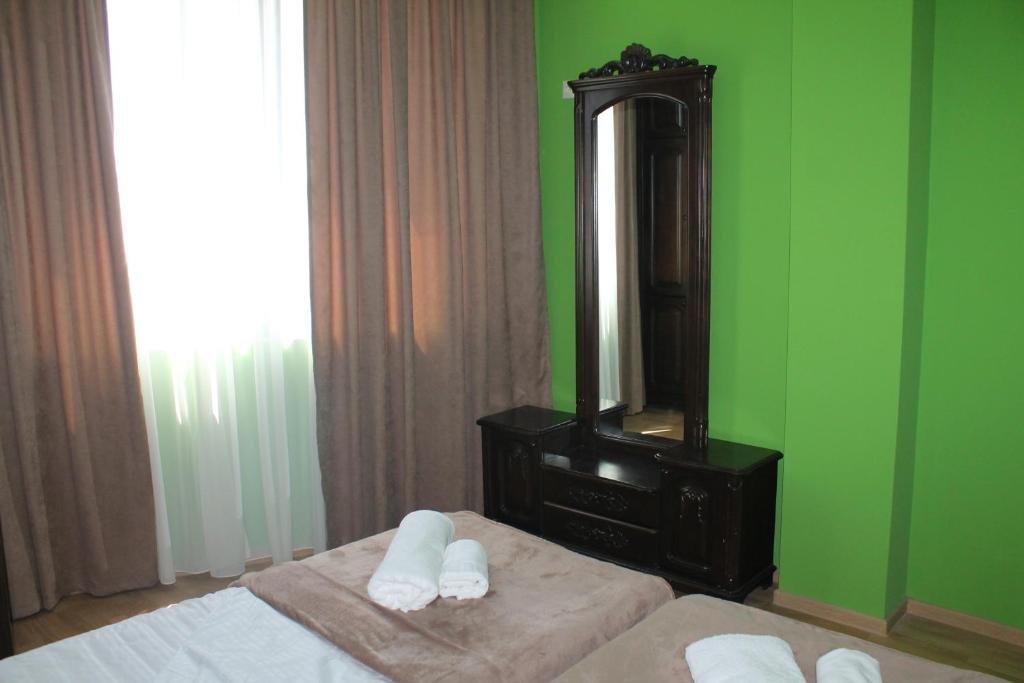 Батуми: Hotel Guna+