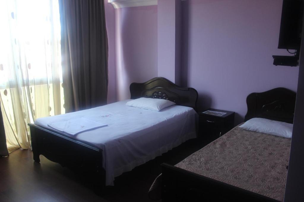 Батуми: Hotel Ragi