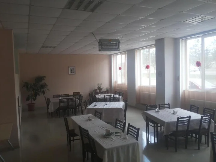 Тбилиси: Kavkasia