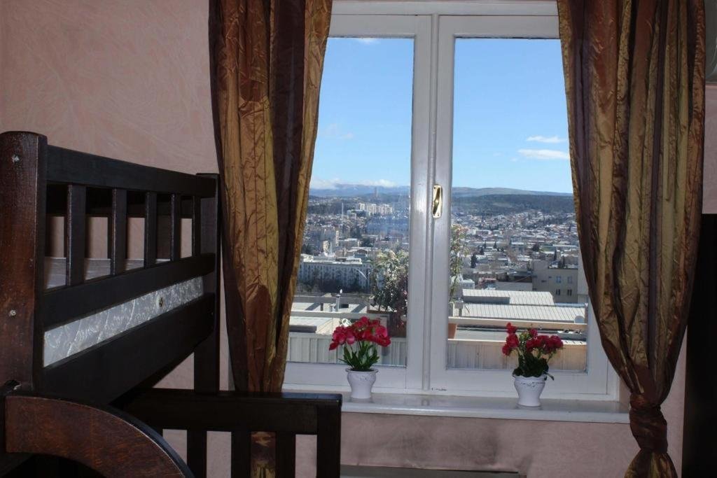 Тбилиси: Hitch Hostel