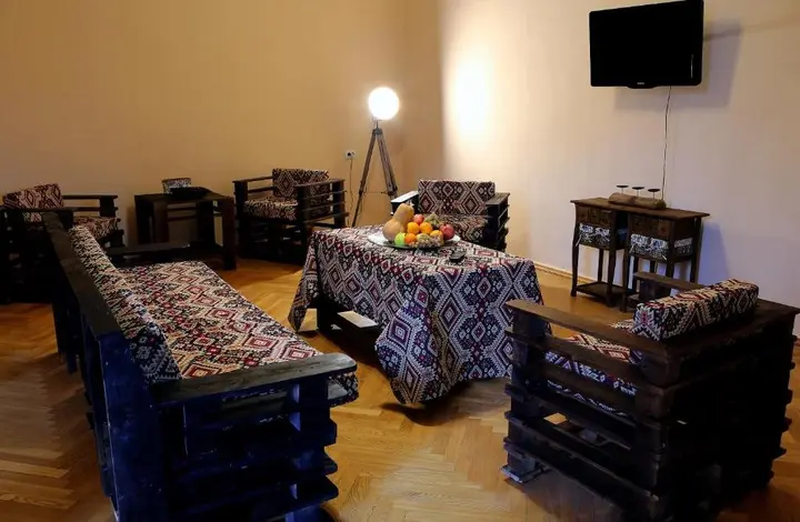 Тбилиси: Pomegranade Tree Hotel