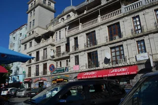 Батуми: Khatuna's apartment on Gamsakhurdia Street