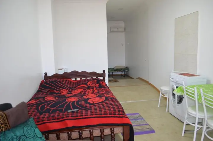 Батуми: Khatuna's apartment on Gamsakhurdia Street