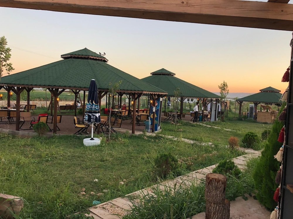 Шанлыурфа: Gobeklitepe Cadirsaray