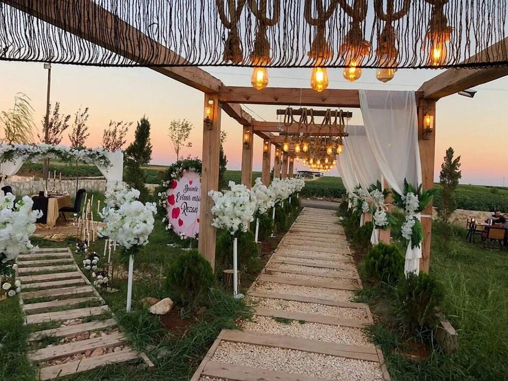 Шанлыурфа: Gobeklitepe Cadirsaray