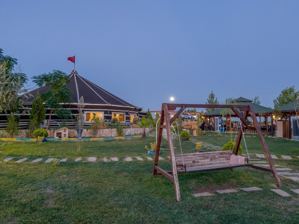 Шанлыурфа: Gobeklitepe Cadirsaray
