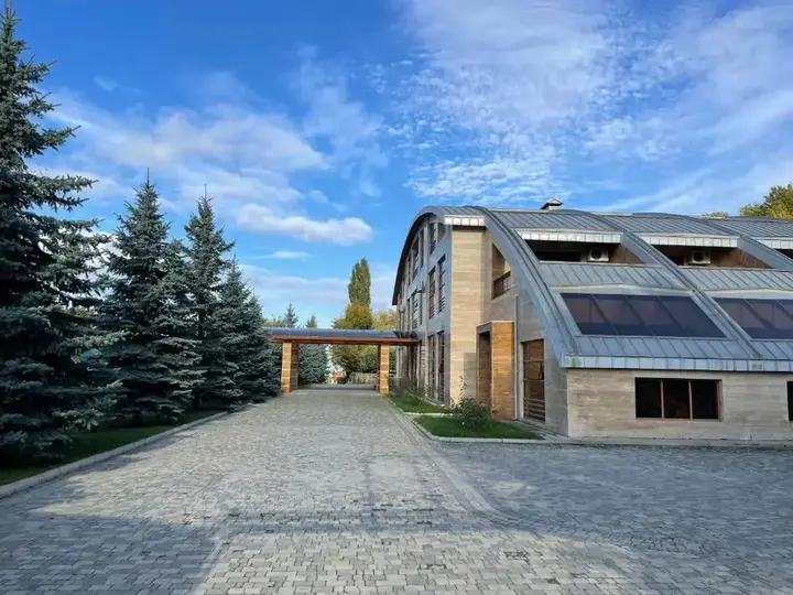Губа: Ladera Resort Qusar