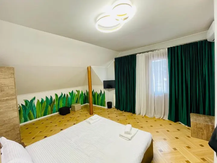 Тбилиси: Quality Inn Tbilisi