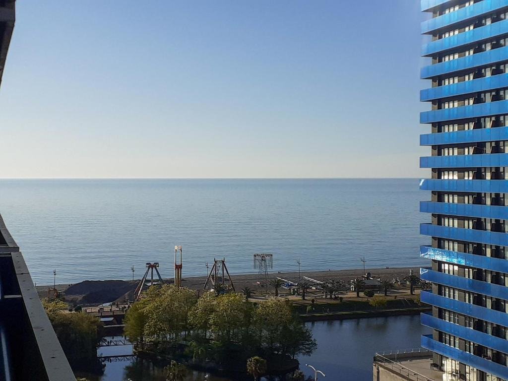 Батуми: Seaside Apartments in Orbi City