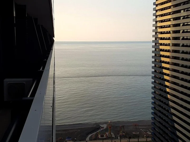 Батуми: Seaside Apartments in Orbi City