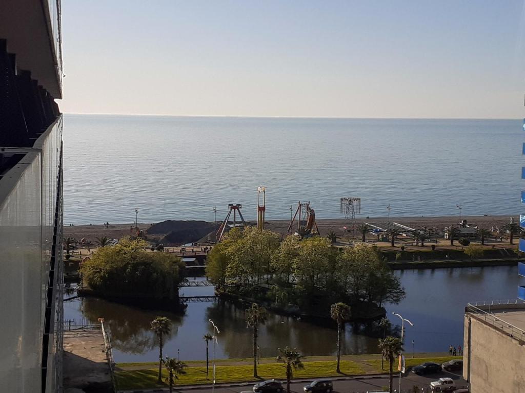 Батуми: Seaside Apartments in Orbi City