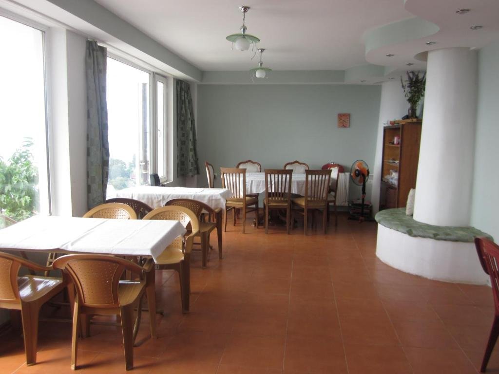 Батуми: Villa Gonio