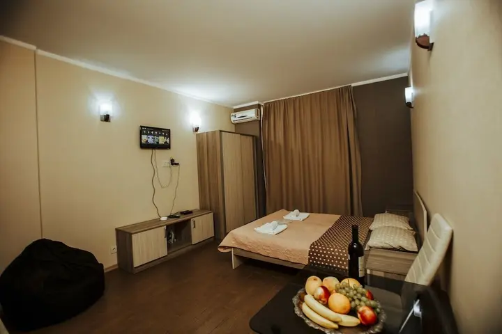 Батуми: kakha shavadze
