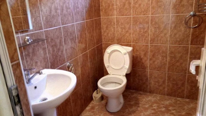 Батуми: Mari Guest House