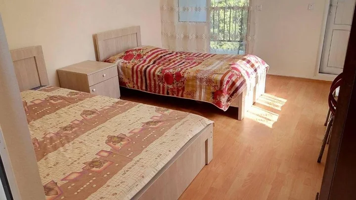 Батуми: Mari Guest House