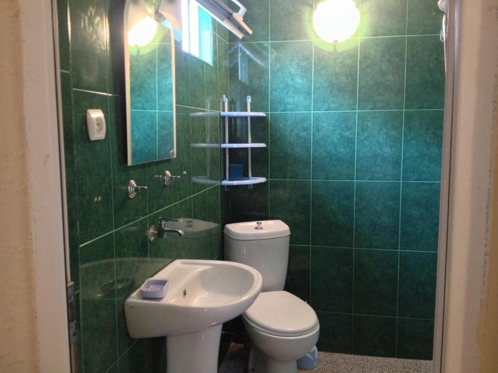 Батуми: Mari Guest House