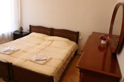 Тбилиси: K&N Guesthouse