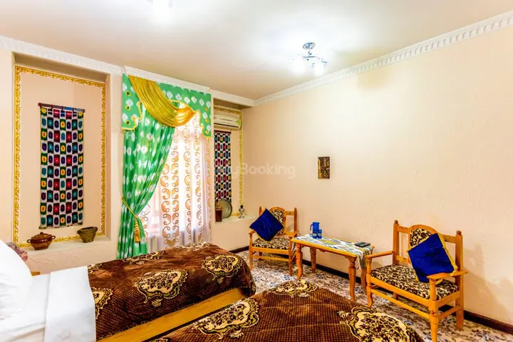 Бухара: Olmos Hotel