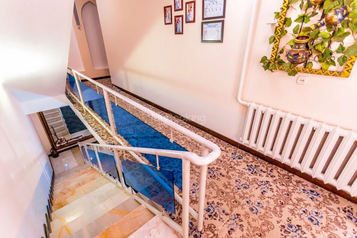 Бухара: Olmos Hotel