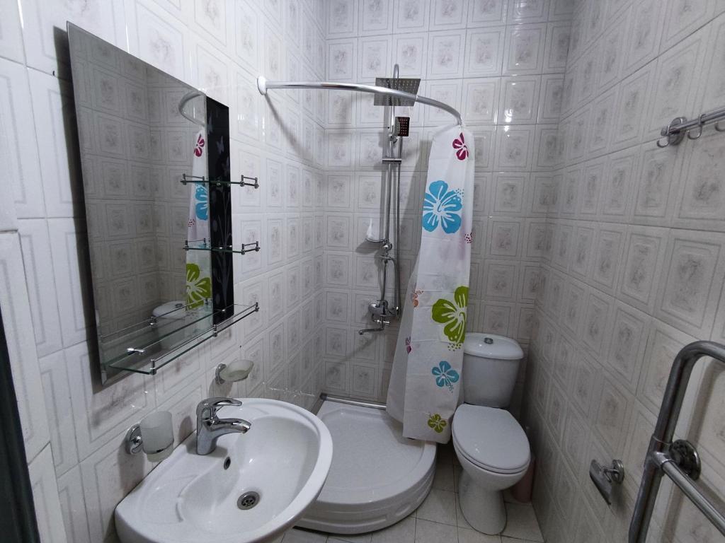 Кобулети: Guesthouse White Swan