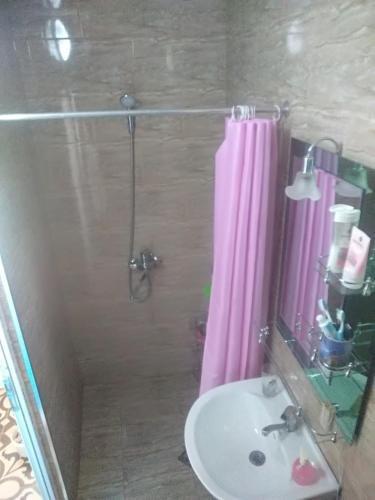 Кобулети: Kazaryan Home