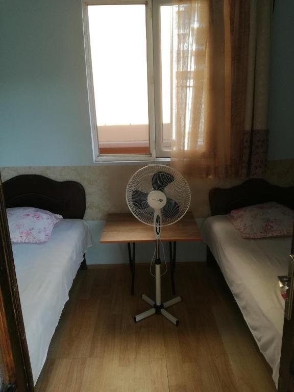 Батуми: Guest House Nino