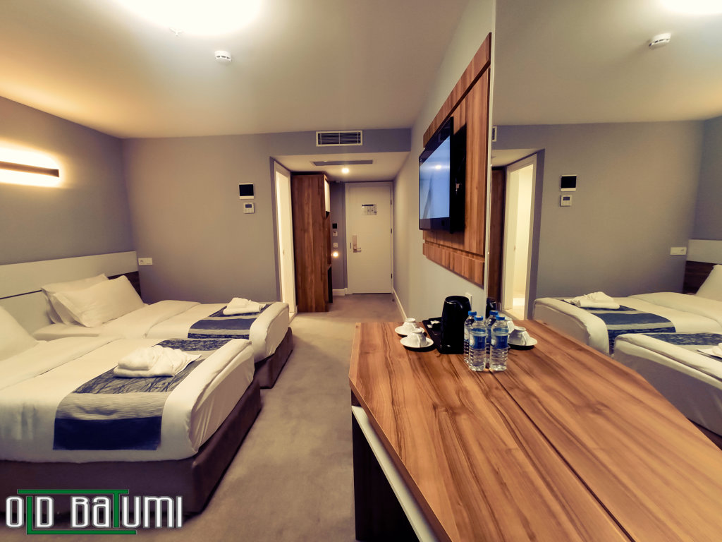 Батуми: Old Batumi Hotel