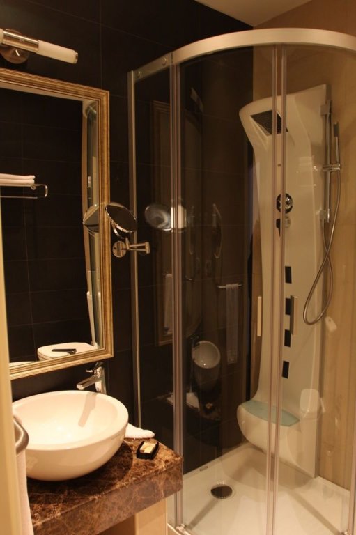 Батуми: President Plaza Hotel