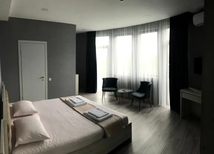 Батуми: Hotel FLEUR DE LIS