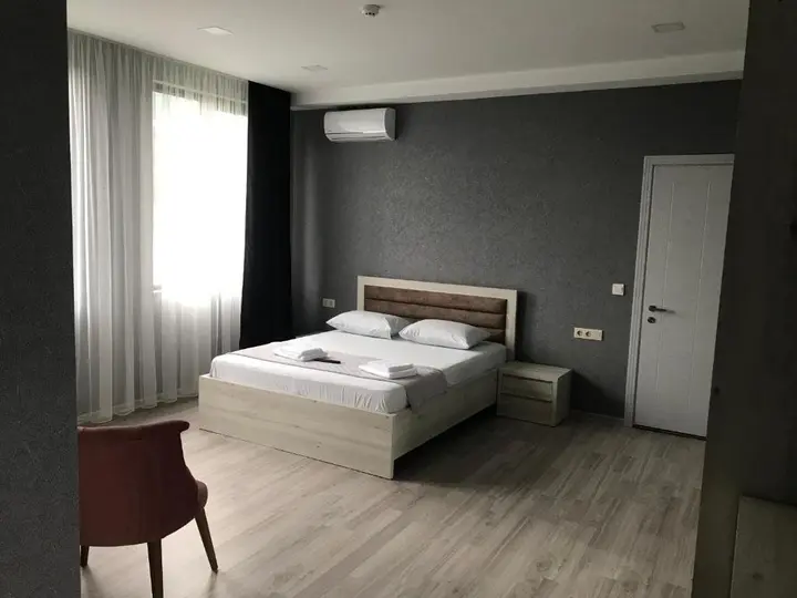 Батуми: Hotel FLEUR DE LIS