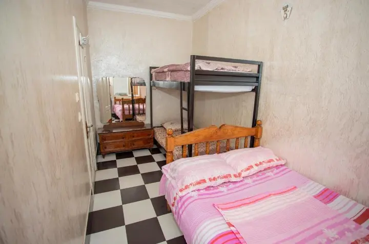 Батуми: Hostel California