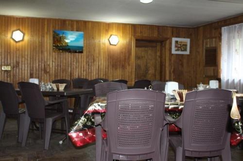 Зугдиди: hostel/hotel Tavisufleba