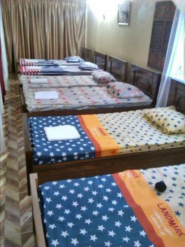 Зугдиди: hostel/hotel Tavisufleba