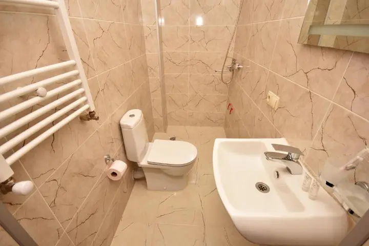 Зугдиди: Hotel Sokhumi