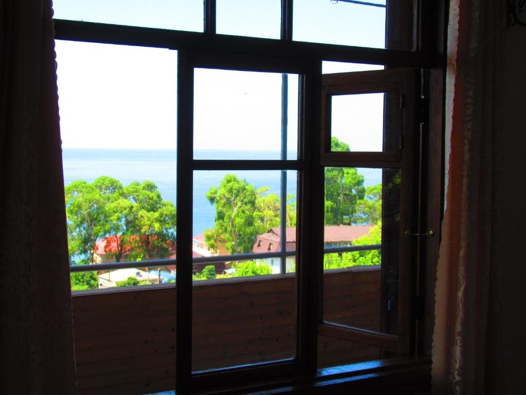 Гагра: Guest house ARIOZO - GAGRA & R.A.