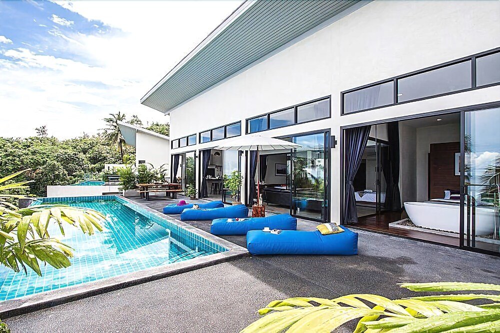 Самуи: Paritta Sky Villa A 2 villas with 3 beds each