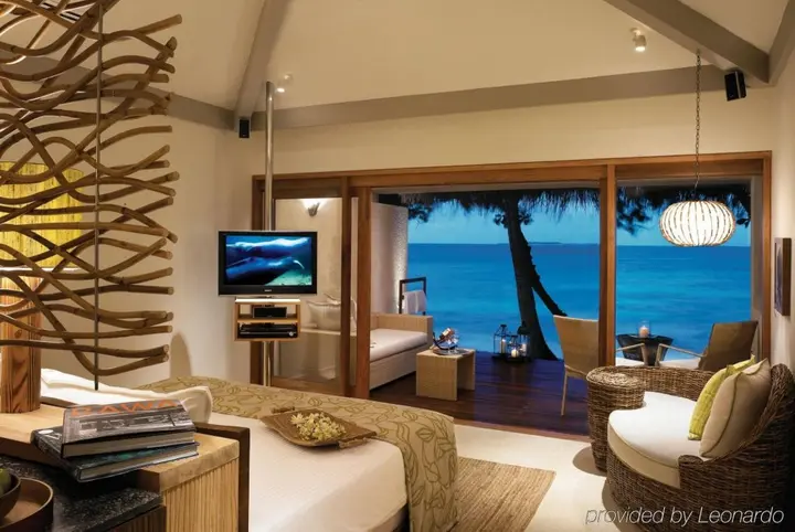 Северный атолл Мале: Taj Coral Reef Resort & Spa