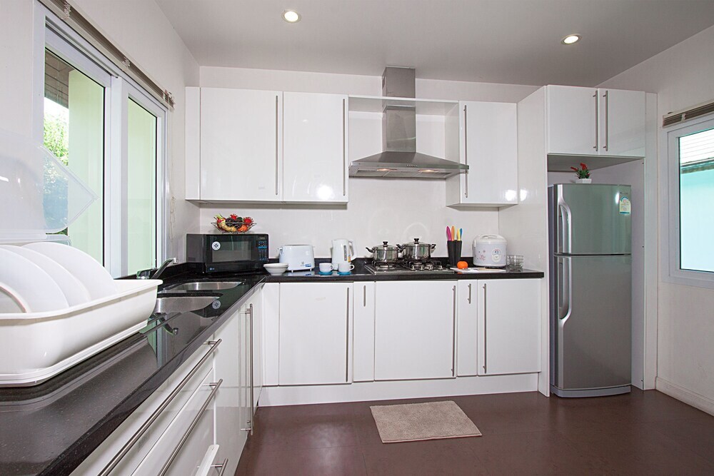 Бангламунг: Villa Kalasea 3 Beds