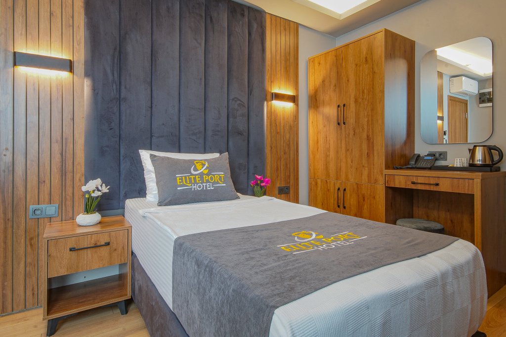 Арнавуткёй: Отель Elite Port Hotel