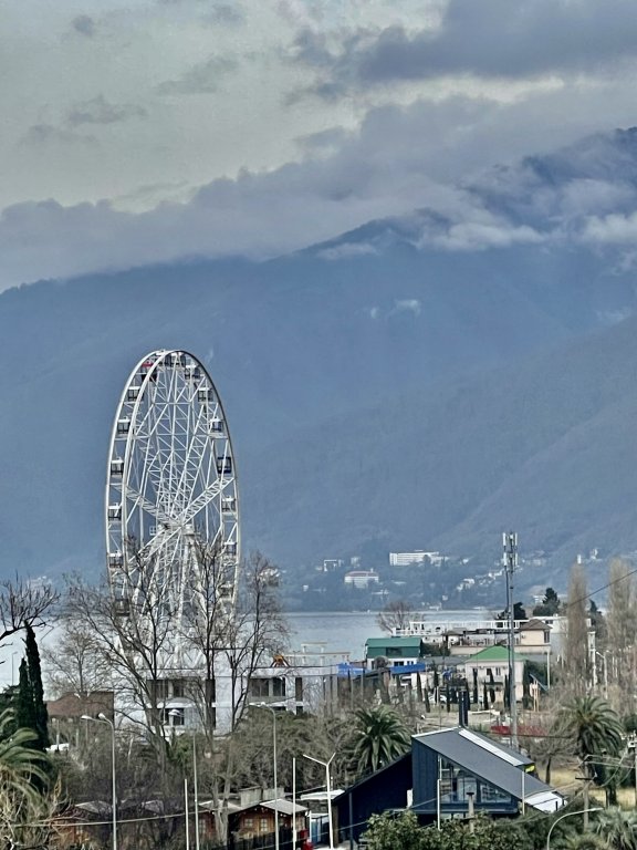 Гагра: Апартаменты Рания с видом на море