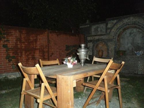 Телави: Guest House Top Floor