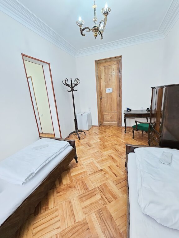 Телави: Guest House Top Floor