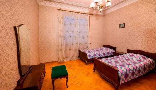 Телави: Guest House Top Floor